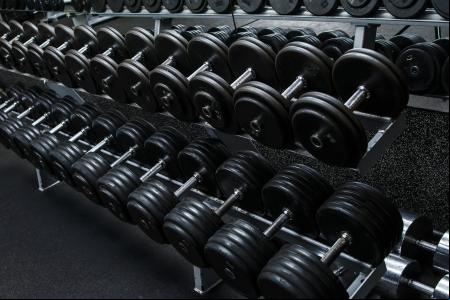 pesas de gimnasio
