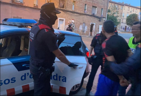 El hombre detenido por los Mossos en Lleida.