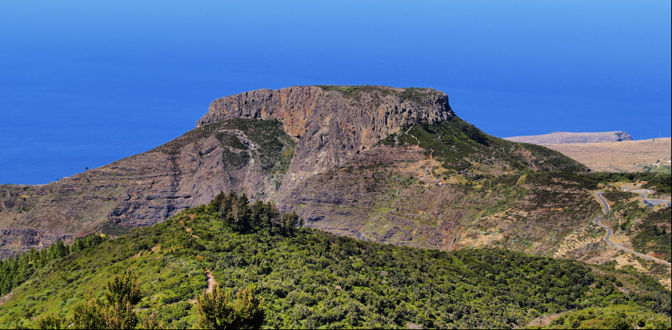 Chipude, la fortaleza rocosa de La Gomera