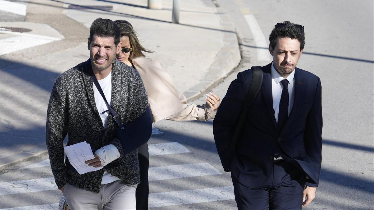 Albert Luque, disconforme con su suspensión, pero no impugnará la medida
