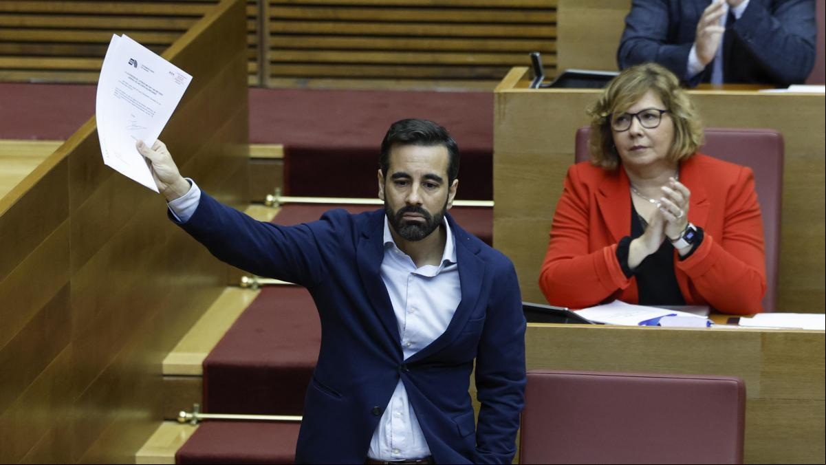 El PSPV liga las llamadas entre Mazón y Pradas con las órdenes que dio la consellera del Es-Alert