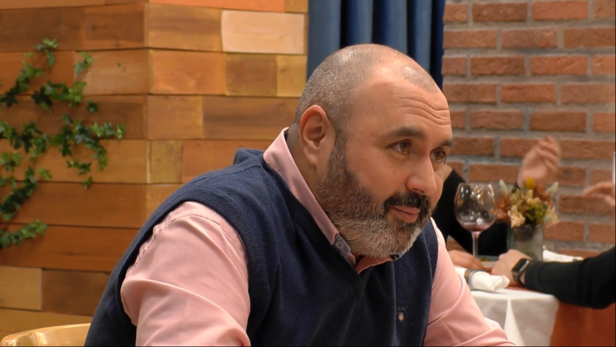 La inesperada y chocante confesión de un soltero que su cita no pasó por alto en First Dates: Hacemos turno en la cama