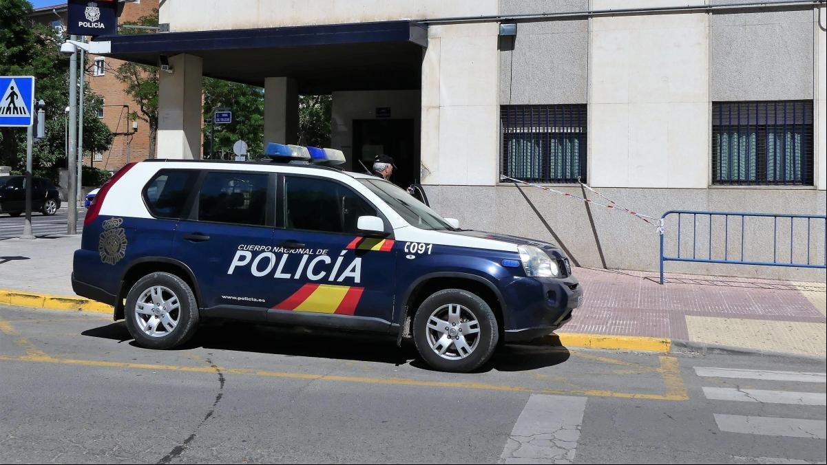 Un menor de 16 años apuñala a la pareja de su madre, de 38, durante un episodio de violencia de género en Ciudad Real