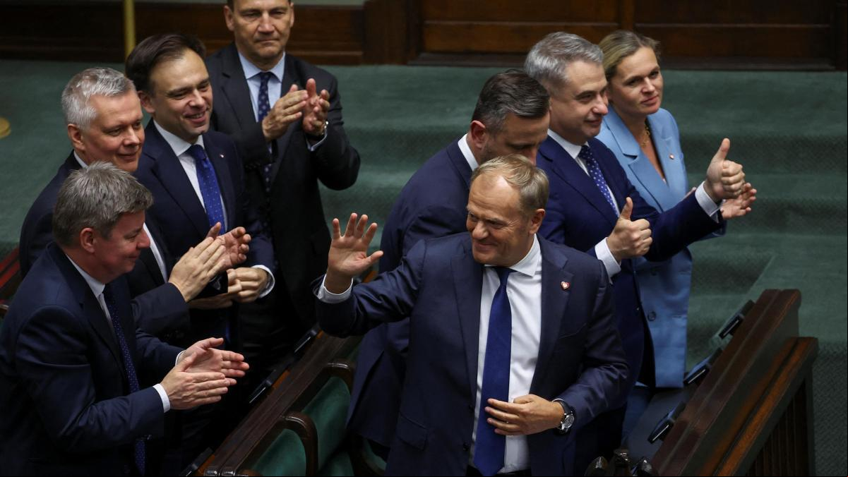 Tusk gana la moción de confianza del Parlamento de Polonia tras el desastre en las presidenciales