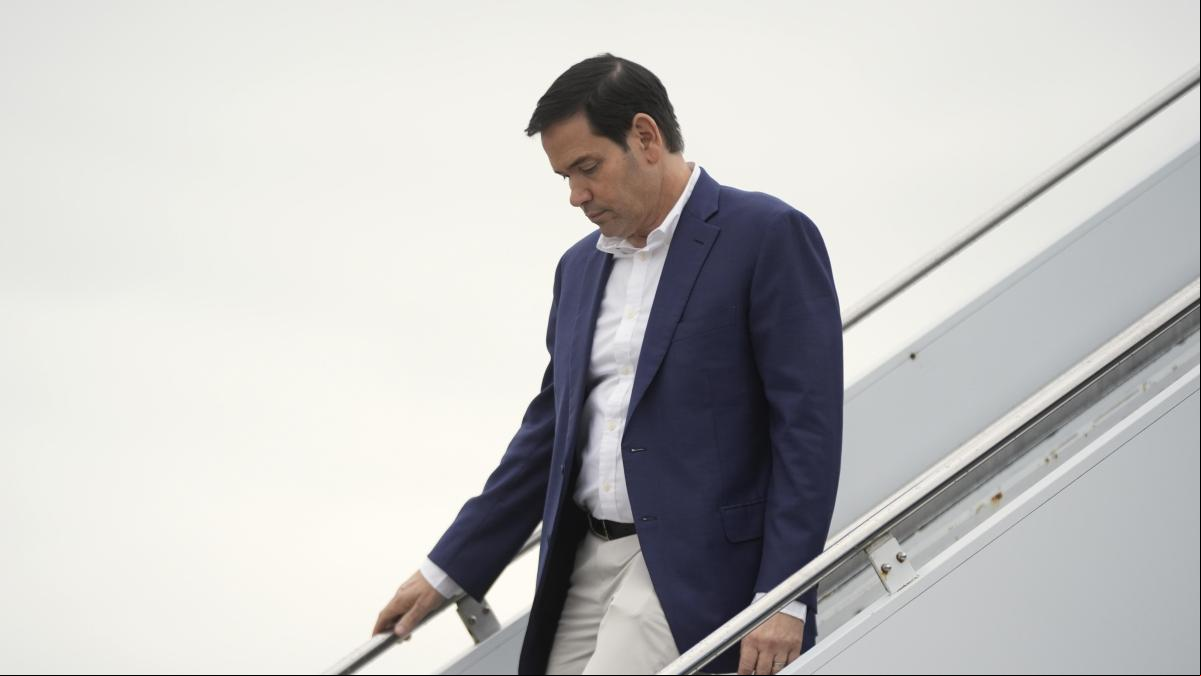EE.UU. se desmarca del ataque de Israel e insta a Irán a no atacar “intereses” americanos EE.UU. se desmarca del ataque de Israel e insta a Irán a no atacar “intereses” americanos