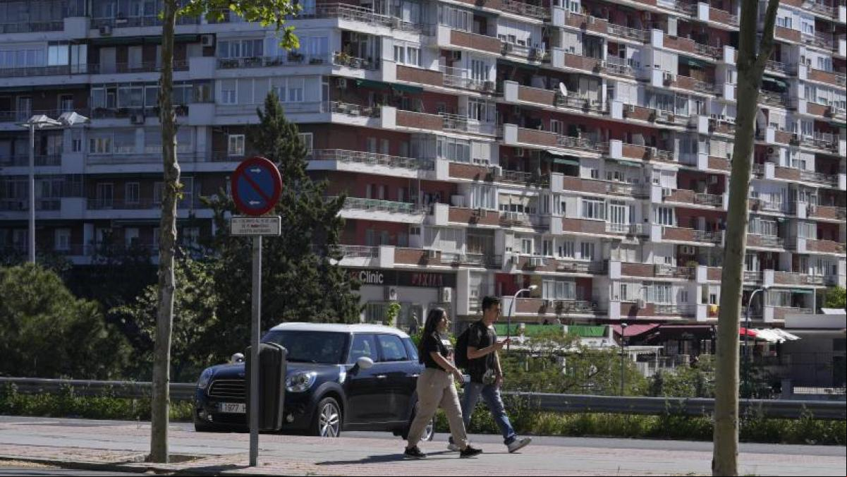 El Gobierno ofrece 2.500 millones en avales del ICO para promover el paso del alquiler a la compra de jóvenes y familias