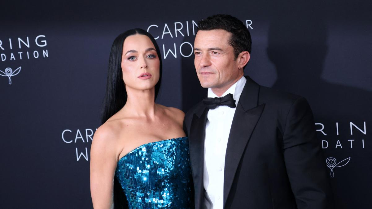 El apasionado beso y emotivo discurso de Orlando Bloom a Katy Perry en los MTV VMAs: Me enamoré de ella como Katheryn Hudson