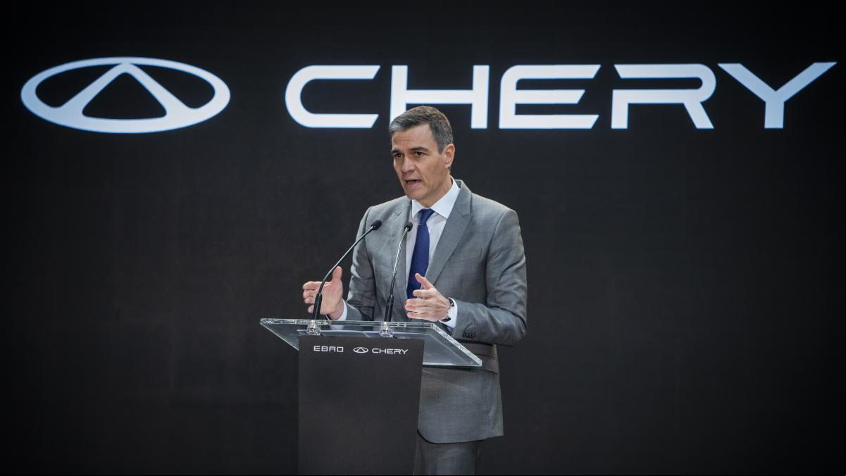 España se acerca a China sin poner en riesgo la relación comercial con Trump