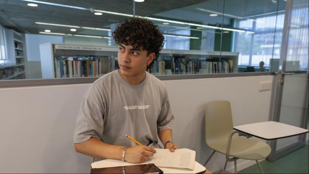 El desconsuelo de Ferran ante las PAU a pesar de aprobar bachillerato con un 8